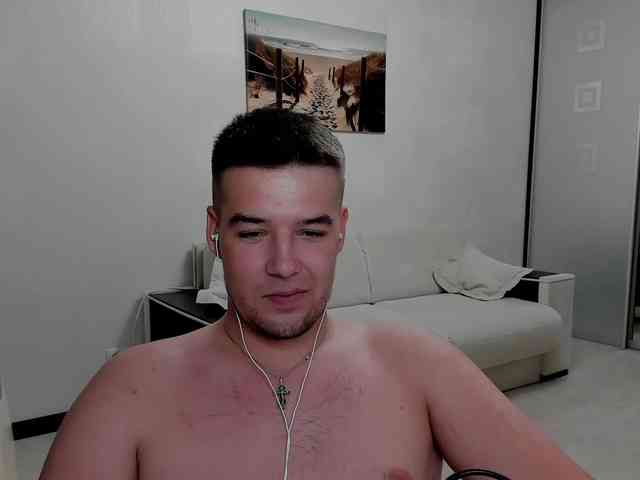KeGaMbiT69 Sex Cam Show