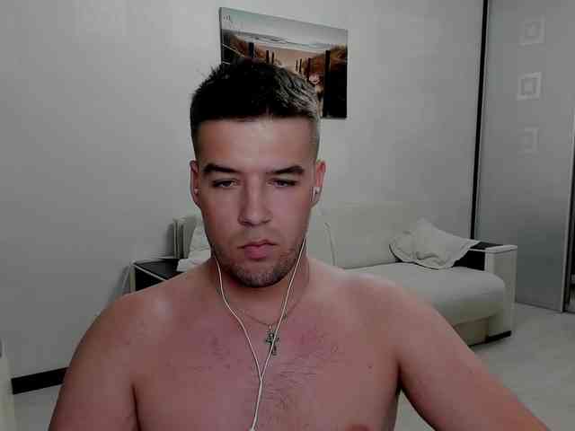 KeGaMbiT69 Sex Cam Show
