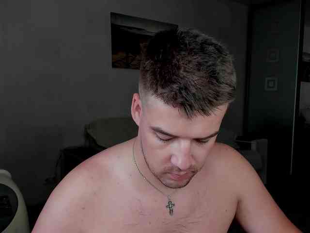 KeGaMbiT69 Sex Cam Show