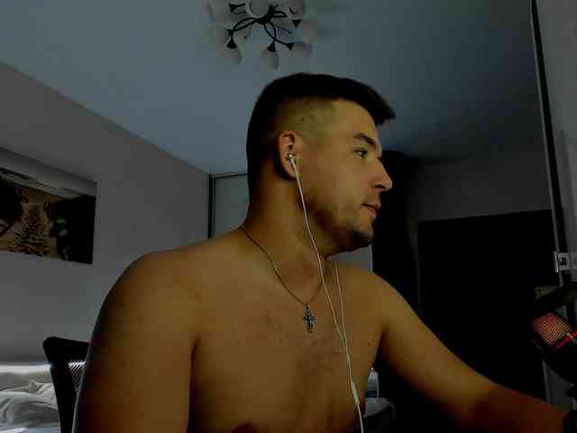 KeGaMbiT69 Sex Cam Show