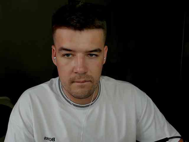 KeGaMbiT69 Sex Cam Show