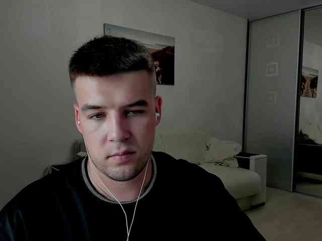KeGaMbiT69 Sex Cam Show
