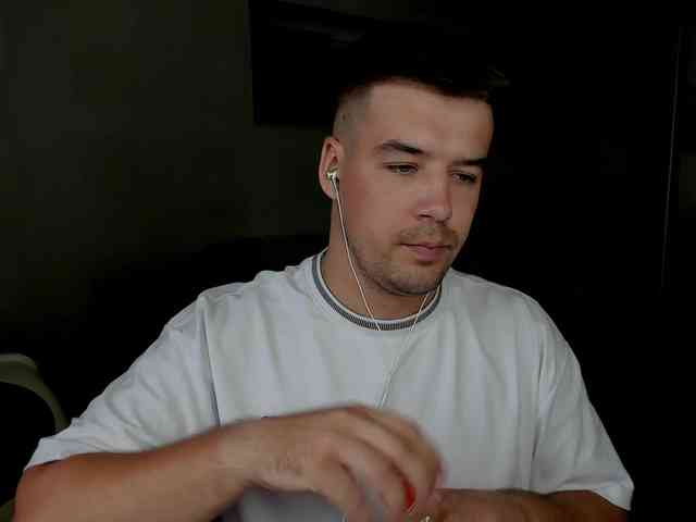 KeGaMbiT69 Sex Cam Show