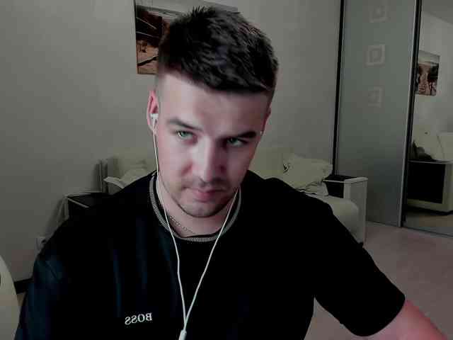KeGaMbiT69 Sex Cam Show