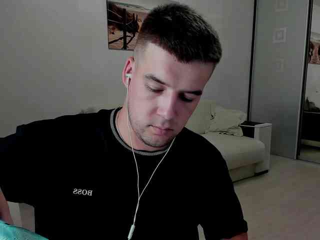 KeGaMbiT69 Sex Cam Show