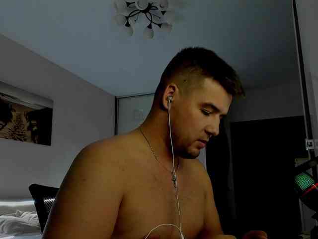 KeGaMbiT69 Sex Cam Show