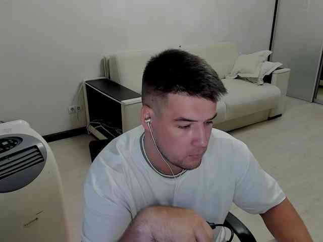KeGaMbiT69 Sex Cam Show