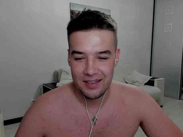 KeGaMbiT69 Sex Cam Show