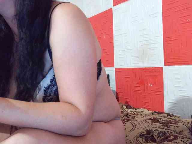 Larasaintporn webcam