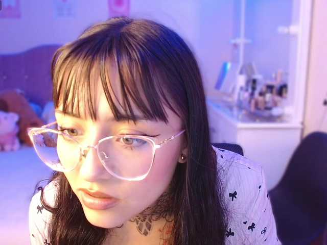 azuna1 live cam on BongaCams