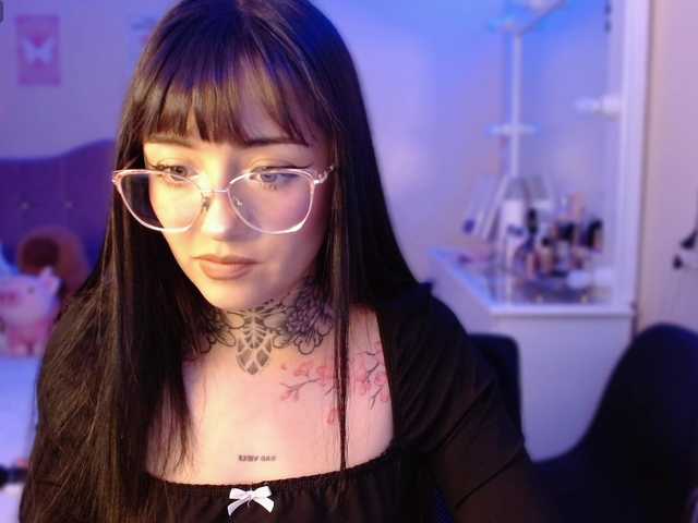 azuna1 live cam on BongaCams