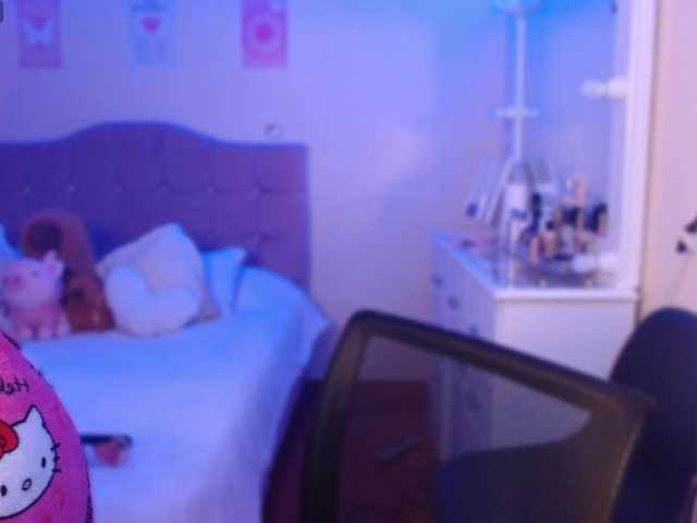 azuna1 live cam on BongaCams