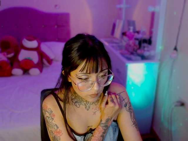 Baby_Squirt02 live cam on BongaCams
