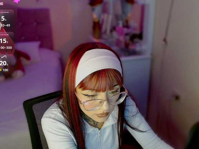 azuna1 live cam on BongaCams