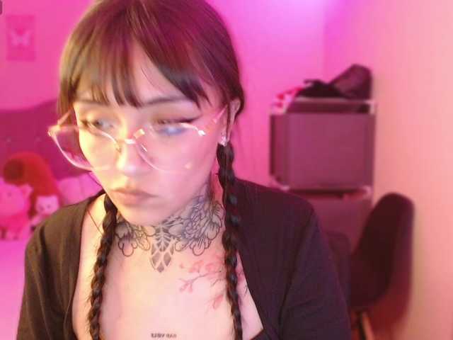azuna1 live cam on BongaCams