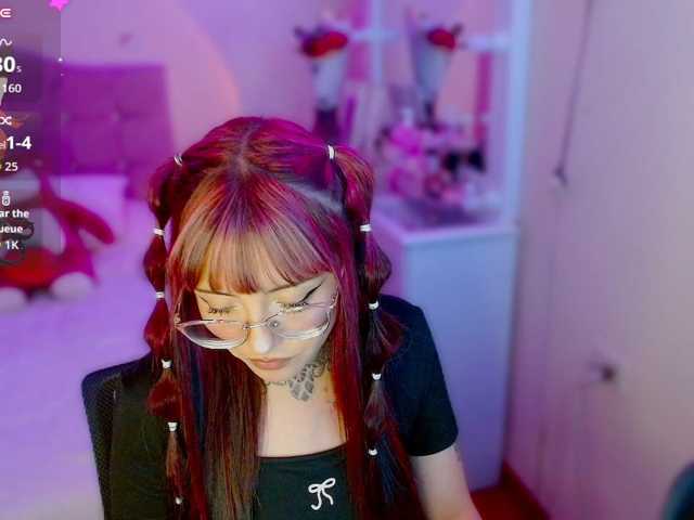 azuna1 live cam on BongaCams