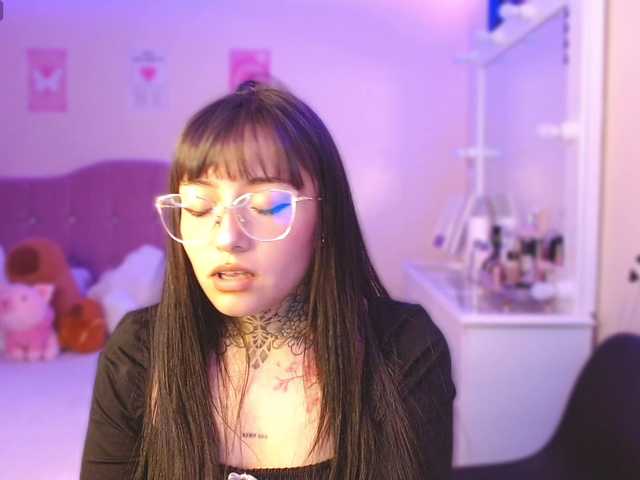 azuna1 live cam on BongaCams