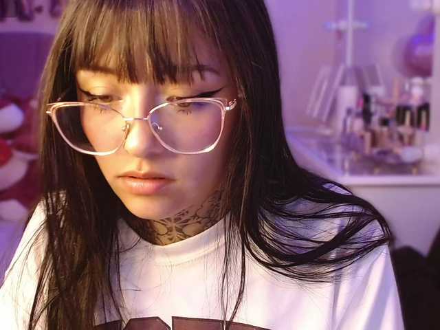 azuna1 live cam on BongaCams