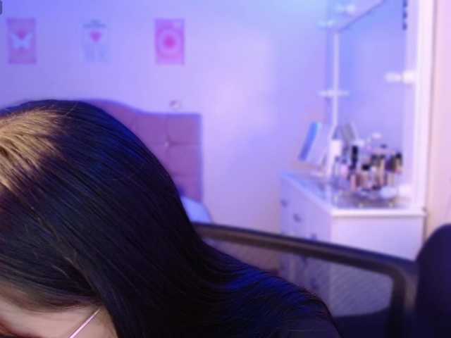 azuna1 live cam on BongaCams