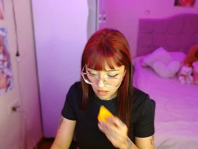azuna1 live cam on BongaCams