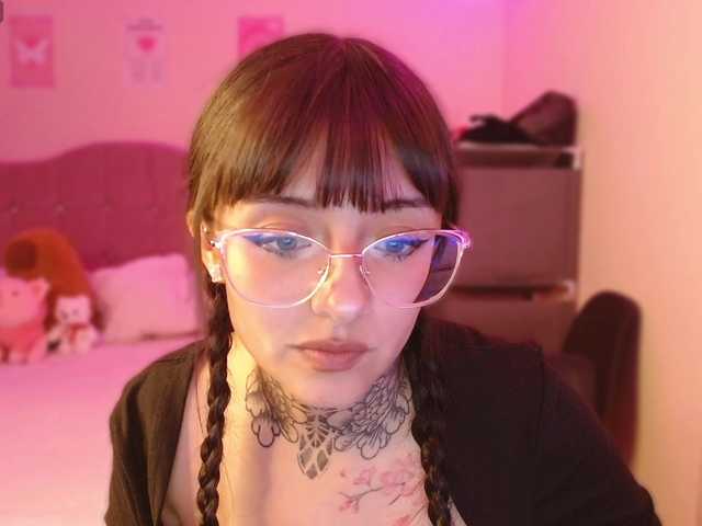 azuna1 live cam on BongaCams