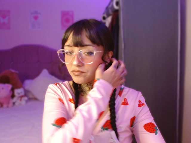 Baby_Squirt02 live webcam show