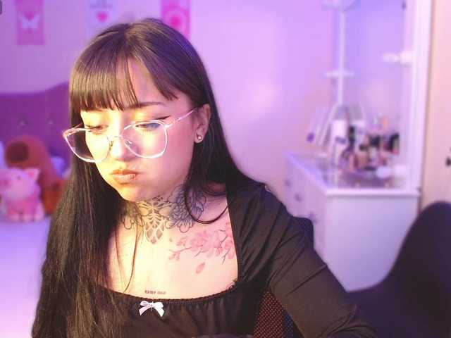 azuna1 live cam on BongaCams