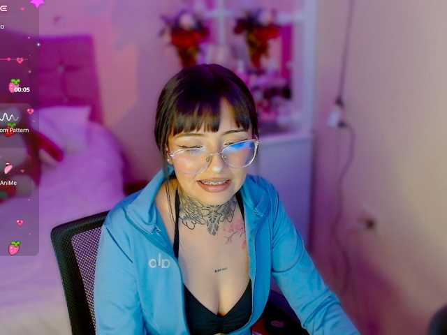 azuna1 live cam on BongaCams