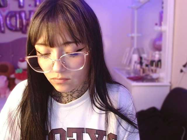 azuna1 live cam on BongaCams