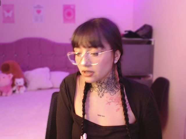 azuna1 live cam on BongaCams