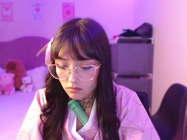 azuna1 live cam on BongaCams