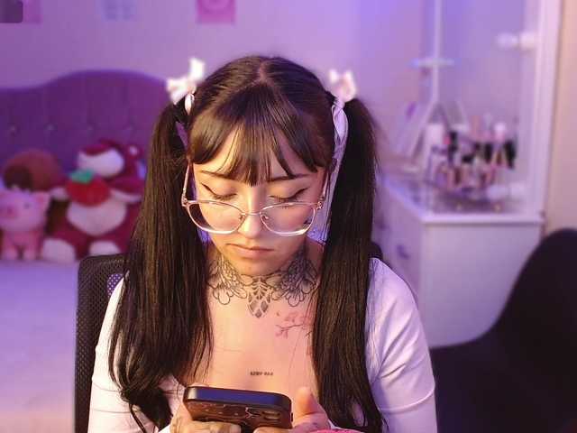 azuna1 live cam on BongaCams