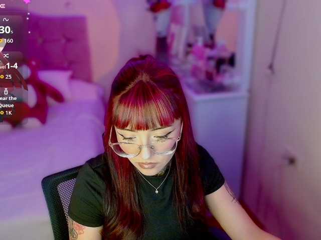 azuna1 live cam on BongaCams