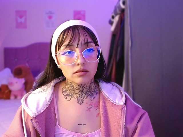 Baby_Squirt02 live webcam show