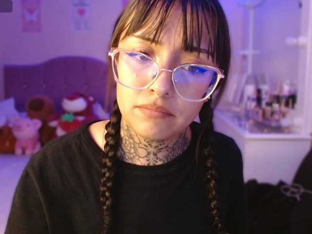 azuna1 live cam on BongaCams
