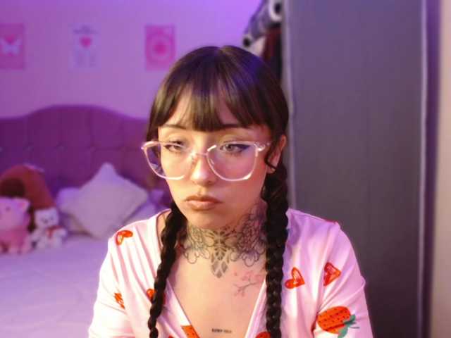Baby_Squirt02 webcam bongacams model stream image