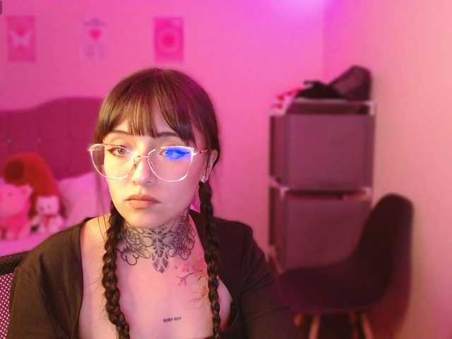 azuna1 live cam on BongaCams