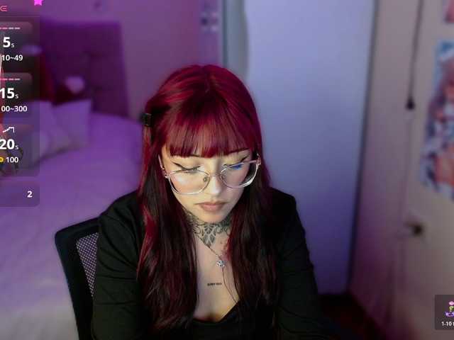 azuna1 live cam on BongaCams