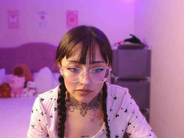 baby_squirt02's live room