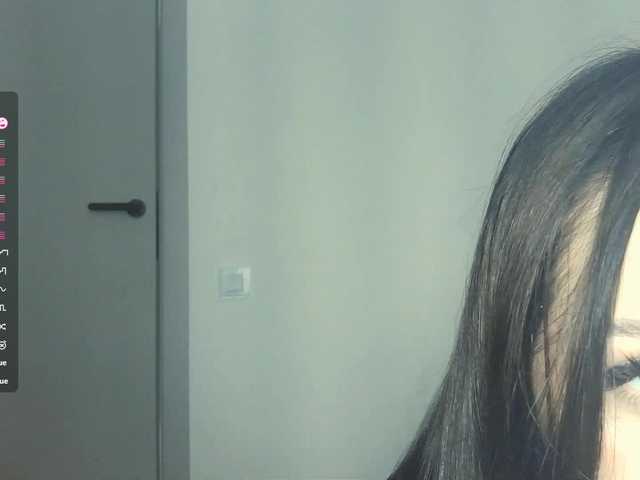 ShandraVanderwege live cam on BongaCams