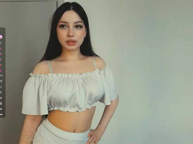 ShandraVanderwege live cam on BongaCams