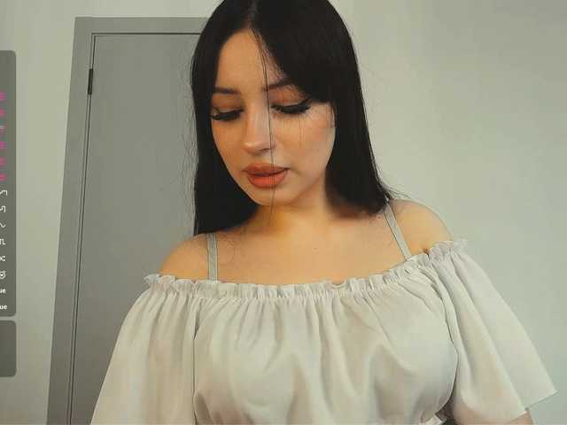 ShandraVanderwege live cam on BongaCams