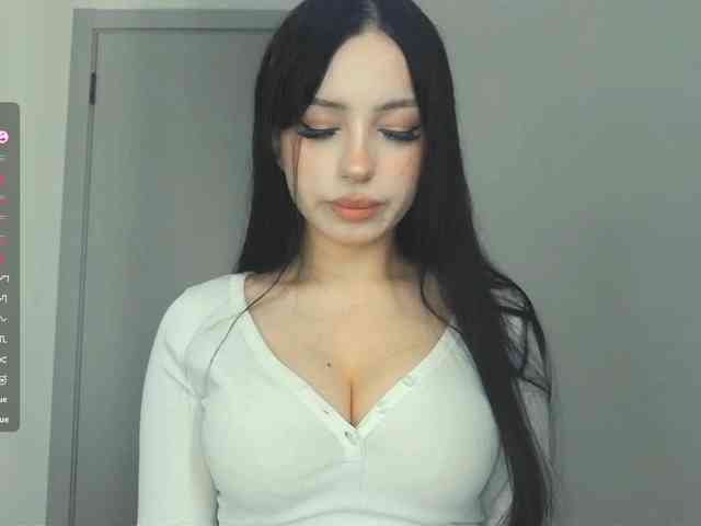 ShandraVanderwege webcam