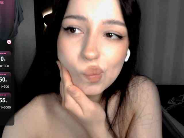 ShandraVanderwege webcam