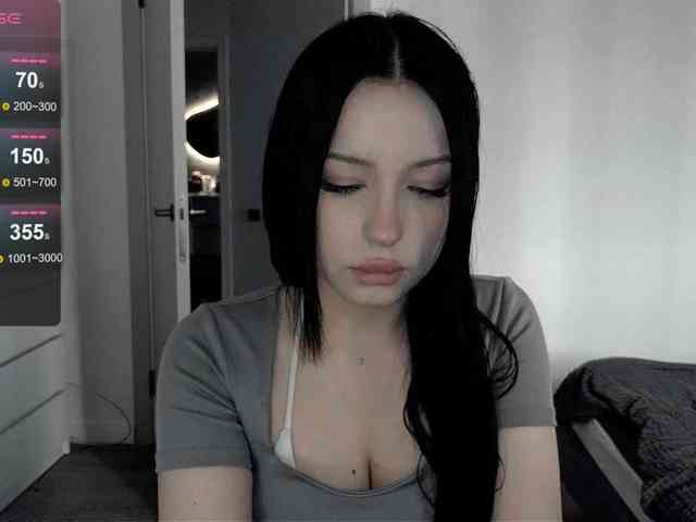 ShandraVanderwege webcam