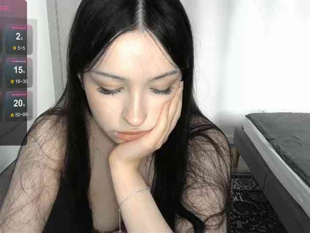 ShandraVanderwege webcam