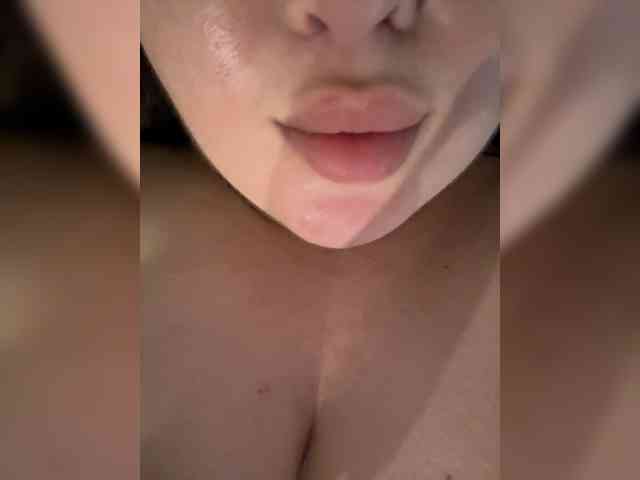 Swettypussy69 webcam