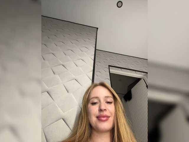 SweetyUAngel live cam preview