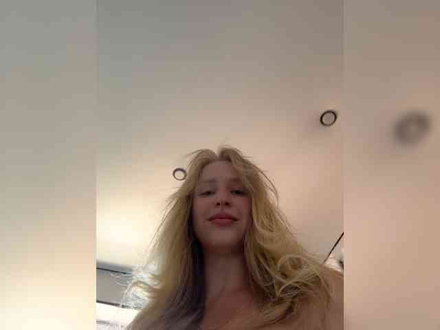 SweetyUAngel webcam