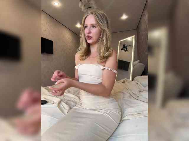 SweetyUAngel webcam